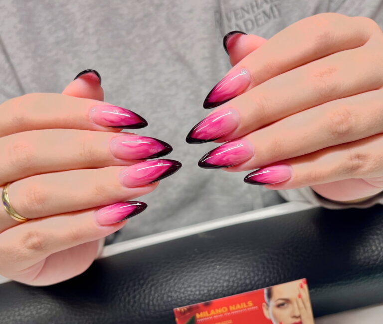 Im Nagelstudio Milano Nails in Berlin-Tegel finden Sie bezaubernde Nageldesigns.