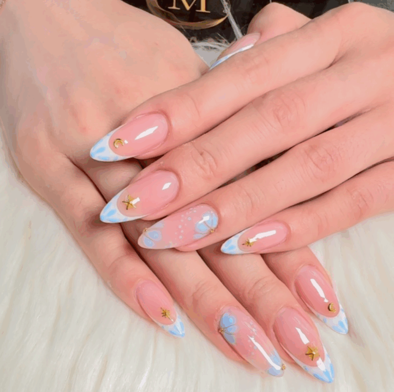 Bei Milano Nails in Tegel, Berlin-Reinickendorf, bieten wir Ihnen hingebungsvolle Nagelpflege, die unsere Kunden begeistert und für traumhaft schöne Ergebnisse sorgt.