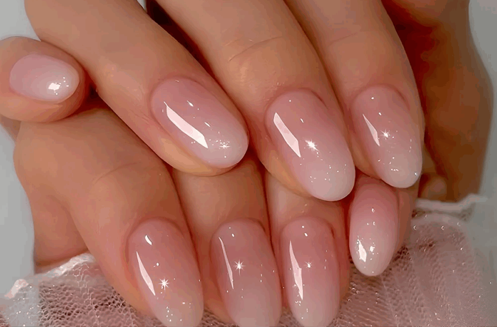 Elfenbeinfarbene-runde Nägel  runde nägel
