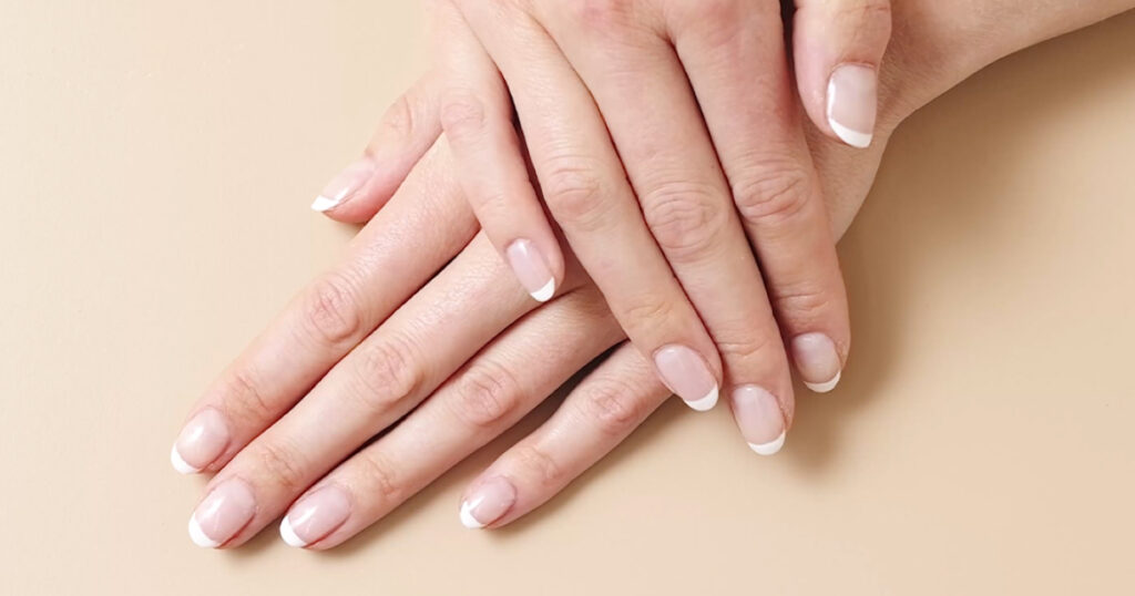Nageldesign-Trends 2025: Die schönsten Farben & Ideen für deine Nägel