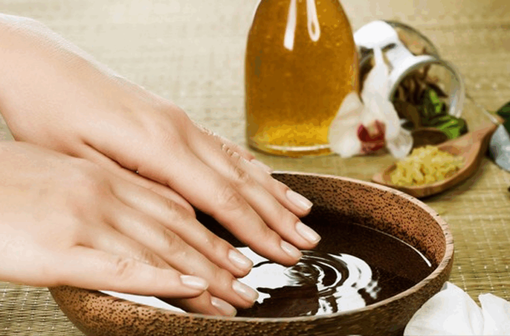 Olivenöl-für-schnelles-Nagelwachstum