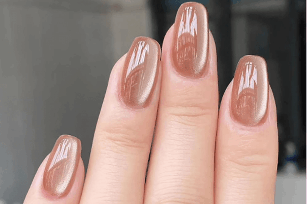 Elegante Coffin-Nägel mit einem glänzenden Gloss-Finish