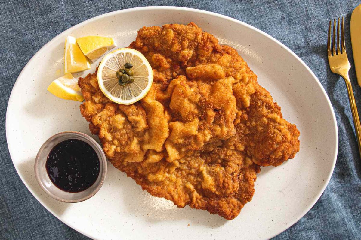 Schnitzel – Die knusprige Sinfonie der deutschen Küche