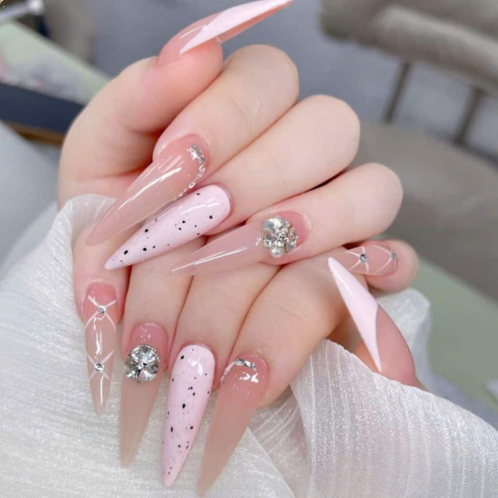 schöner nagellack für kurze nägel